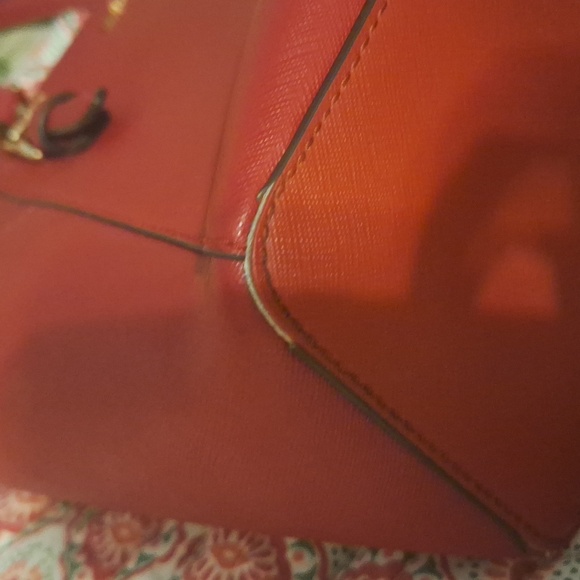 Authentic Michael Kors purse - Picture 4 of 10